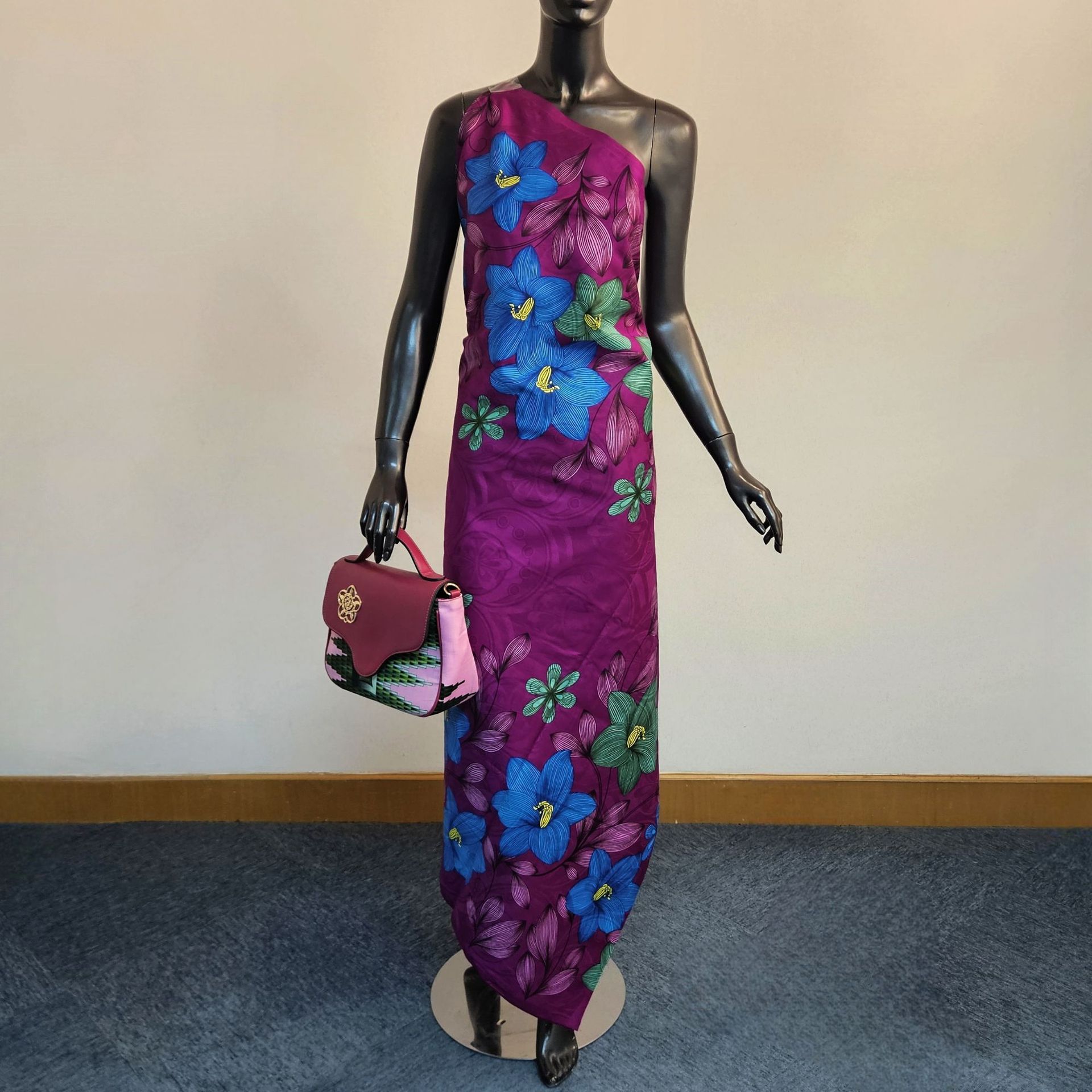 Floral Printed on Purple Blue  - Sewing Jackets 评论和价格